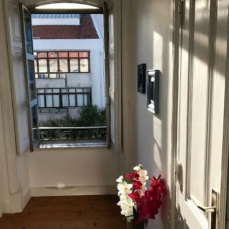 New! Beautiful Spacious Flat In Central Location! Homestay Lisbon