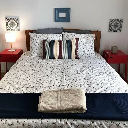 Homestay szállás New! Beautiful Spacious Flat In Central Location!