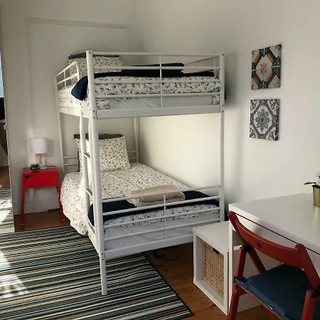 Homestay szállás New! Beautiful Spacious Flat In Central Location! Lisboa