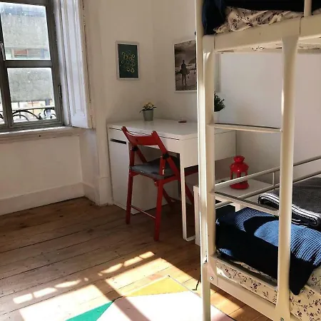 Homestay szállás New! Beautiful Spacious Flat In Central Location! Lisboa